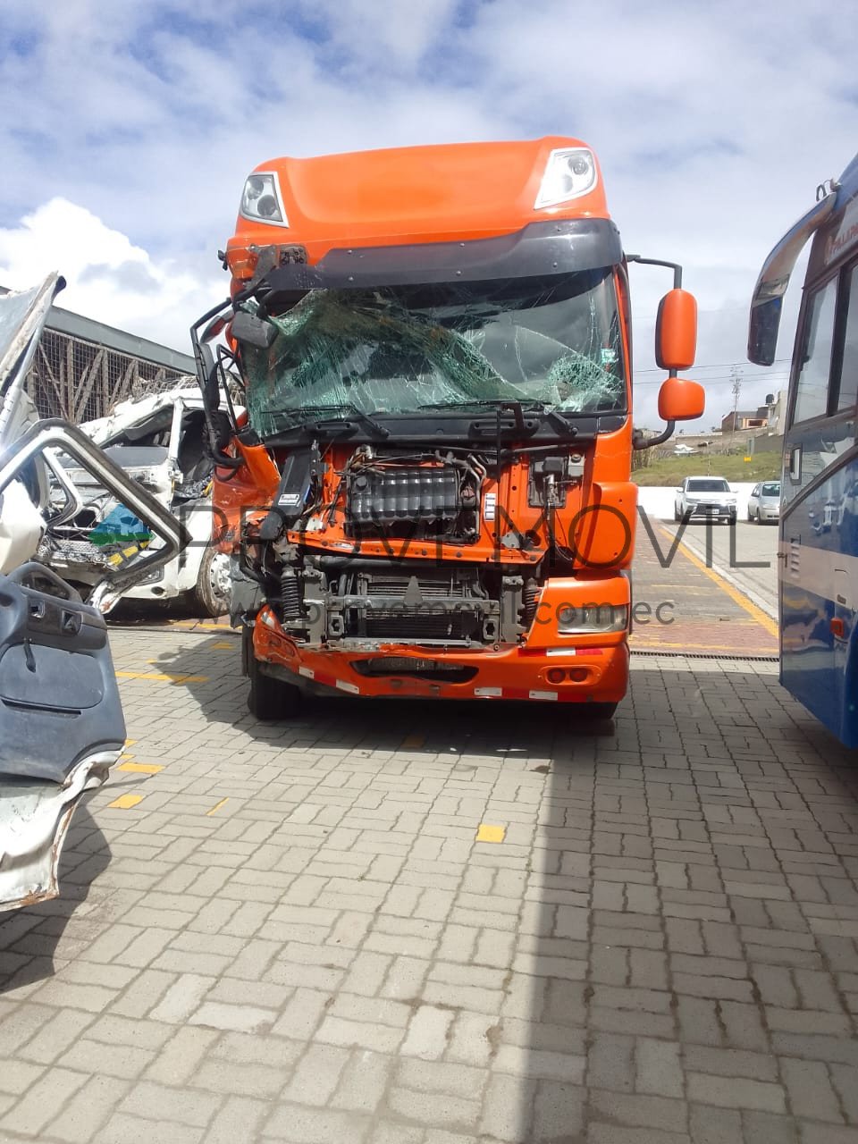 WhatsApp Image 2025-11-27 at 10.04.30 (2)